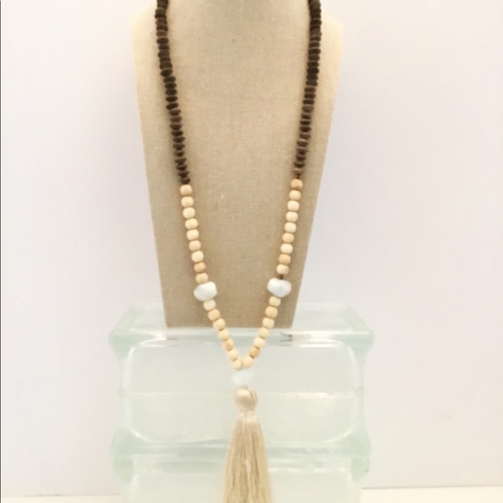 Tassel Necklace Natural Beads. Pre-owned.
